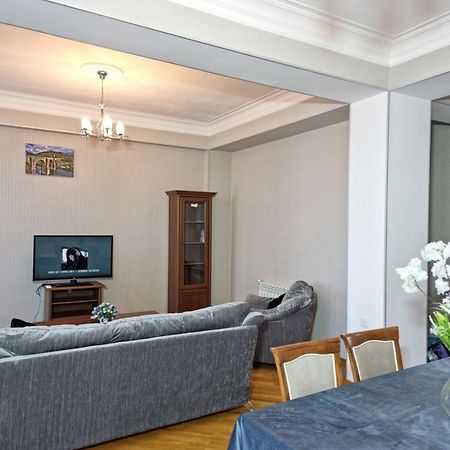 Mayden Family Apartment バクー エクステリア 写真